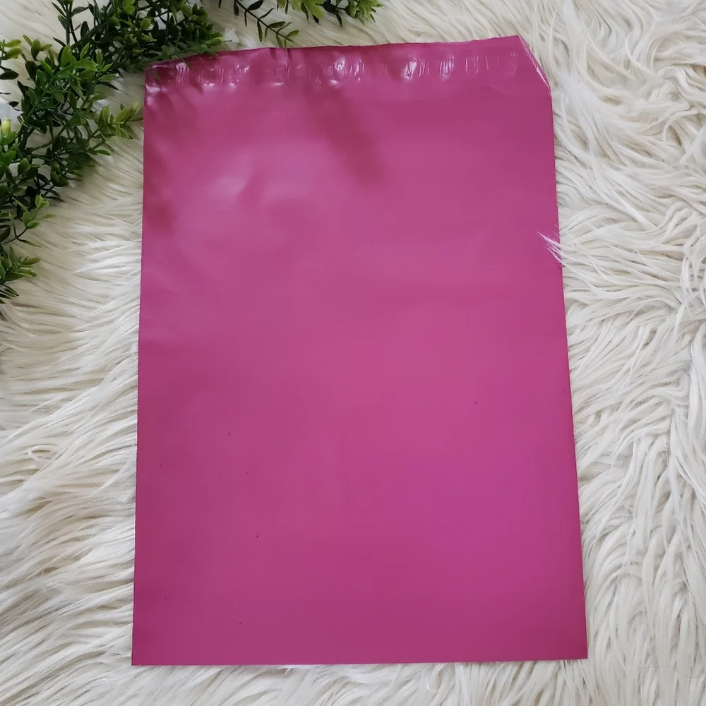 25 10x13 hot pink designer poly mailer